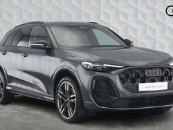 Grey Used 2025 Audi Q5 Advanced SUV | £53,000 (Expensive)