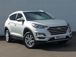 Silver Used 2019 Hyundai Tucson SE SUV | £13,998 (Fair price)