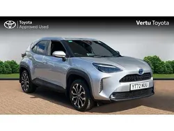 Silver Used 2022 Toyota Yaris Cross Design SUV | £20,302 (Fair price)