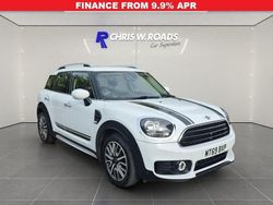 White Used 2019 Mini Cooper Countryman Classic SUV | £18,000 (Fair price)