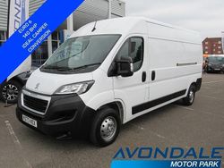 White Used 2023 Peugeot Boxer Premium Van | £15,690 (Fair price)