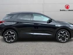 Black Used 2024 Vauxhall Grandland X Ultimate SUV | £19,495 (Fair price)