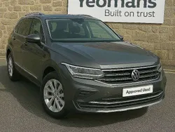 Grey Used 2021 VW Tiguan Life SUV | £19,500 (Fair price)