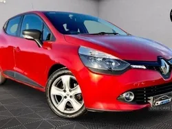 Red Used 2016 Renault Clio IV Play Hatchback | £4,750 (Good price)