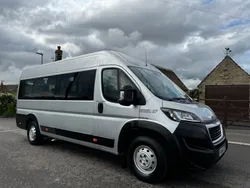 Silver Used 2018 Peugeot Boxer Van | £13,990 (Fair price)