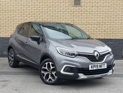 Grey Used 2019 Renault Captur GT-Line SUV | £9,998 (A bit pricey)