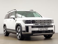 Matte creamy white New 2025 Hyundai Santa Fe Ultimate SUV | £49,998 (Fair price)