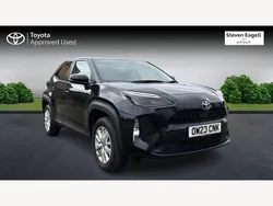 Black Used 2023 Toyota Yaris Hybrid Hatchback | £20,747 (Expensive)