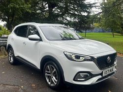 White Used 2021 MG HS Exclusive SUV | £13,995 (Fair price)