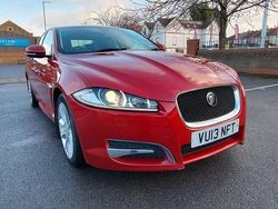 Red Used 2013 Jaguar XF Sedan | £6,412 (Fair price)