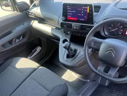 Black New 2024 Citroën Berlingo PureTech MPV | £14,975