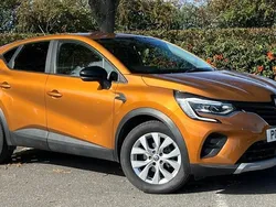 Orange Used 2021 Renault Captur Iconic SUV | £11,724 (Fair price)