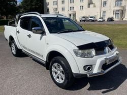 White Used 2011 Mitsubishi L200 Pickup | £7,995 (Expensive)