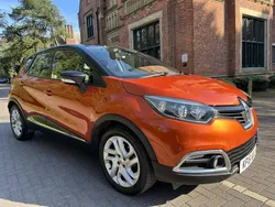Black Used 2015 Renault Captur Dynamique SUV | £6,481 (Fair price)