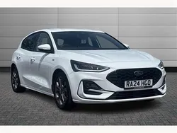 White Used 2024 Ford Focus ST-Line Hatchback | £18,999 (Fair price)