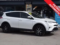 White Used 2018 Toyota RAV4 Hybrid Design SUV | £15,700 (Fair price)