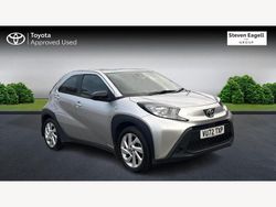 Silver Used 2022 Toyota Aygo X PURE SUV | £14,671