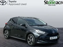 Black Used 2025 Toyota Yaris Hybrid Design Hatchback | £20,500 (Fair price)
