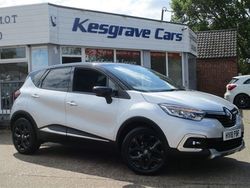 Silver Used 2018 Renault Captur Signature SUV | £7,750 (Fair price)