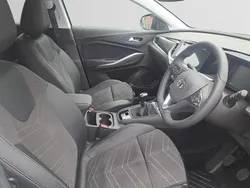 White Used 2024 Vauxhall Grandland X Ultimate SUV | £22,000 (Fair price)