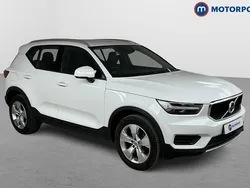 White Used 2022 Volvo XC40 Momentum SUV | £19,799 (Fair price)
