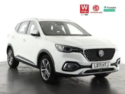 White Used 2022 MG HS Exclusive SUV | £14,499 (Fair price)