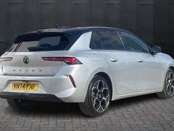 Used 2025 Vauxhall Astra Ultimate Hatchback | £22,990 (Expensive)