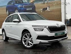 Moon white metallic Used 2022 Skoda Kamiq SE L Executive SUV | £17,990 (Fair price)