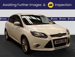 White Used 2014 Ford Focus Zetec Hatchback | £8,740 (A bit pricey)