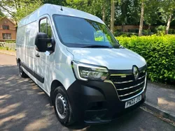 White Used 2022 Renault Master Business Van | £14,995 (Good price)