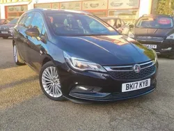 Black Used 2017 Vauxhall Astra Elite Estate | £4,995 (Fair price)
