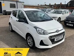White Used 2019 Hyundai i10 Hatchback | £6,995 (Good price)