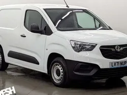 White Used 2021 Vauxhall Combo MPV | £7,890 (Good price)