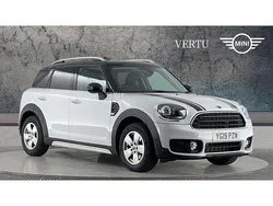 White Used 2019 Mini Cooper Countryman Classic SUV | £17,021 (Fair price)