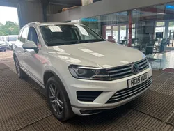 White Used 2015 VW Touareg SE SUV | £12,995 (Good price)