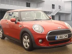 Red Used 2016 Mini ONE Hatch Hatchback | £6,500 (Fair price)