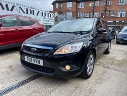 Black Used 2011 Ford Focus Sport Hatchback | £3,695 (Fair price)