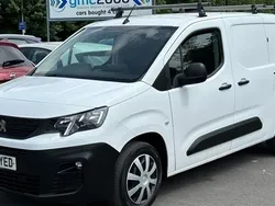White Used 2019 Peugeot Partner MPV | £8,634 (Fair price)