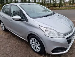Silver Used 2018 Peugeot 208 Access Hatchback | £4,995 (Good price)