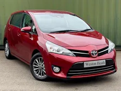 Red Used 2017 Toyota Verso MPV | £7,490 (Fair price)