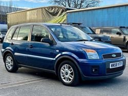Blue Used 2008 Ford Fusion Zetec Hatchback | £1,999 (Fair price)