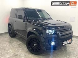 Black Used 2024 Land Rover Defender HSE SUV | £59,999 (Super price)