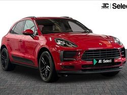 Red Used 2018 Porsche Macan SUV | £35,000 (Super price)