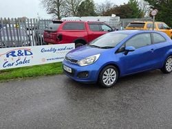 Blue Used 2013 Kia Rio Hatchback | £3,495 (Fair price)
