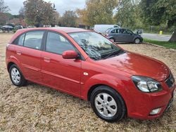 Red Used 2011 Kia Rio 2 Hatchback | £2,295 (Fair price)
