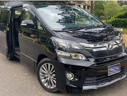 Black metallic Used 2013 Toyota Alphard Edition MPV | £18,999