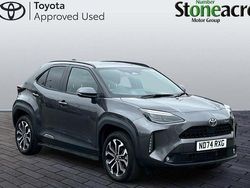 Used 2024 Toyota Yaris Hybrid Design SUV | £24,000 (Fair price)