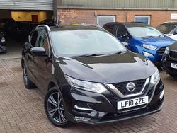 Black Used 2018 Nissan Qashqai N-Connecta SUV | £9,995 (Good price)