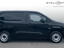 Black Used 2024 Peugeot Partner S MPV | £14,457 (Fair price)