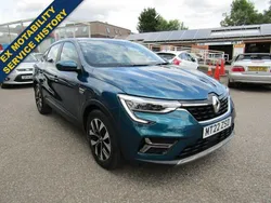 Blue Used 2022 Renault Arkana Iconic SUV | £16,250 (Fair price)